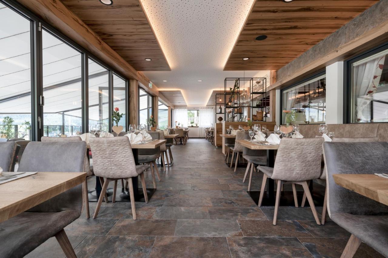 Cafe-Restaurant Bettina Hotell Ellmau Exteriör bild